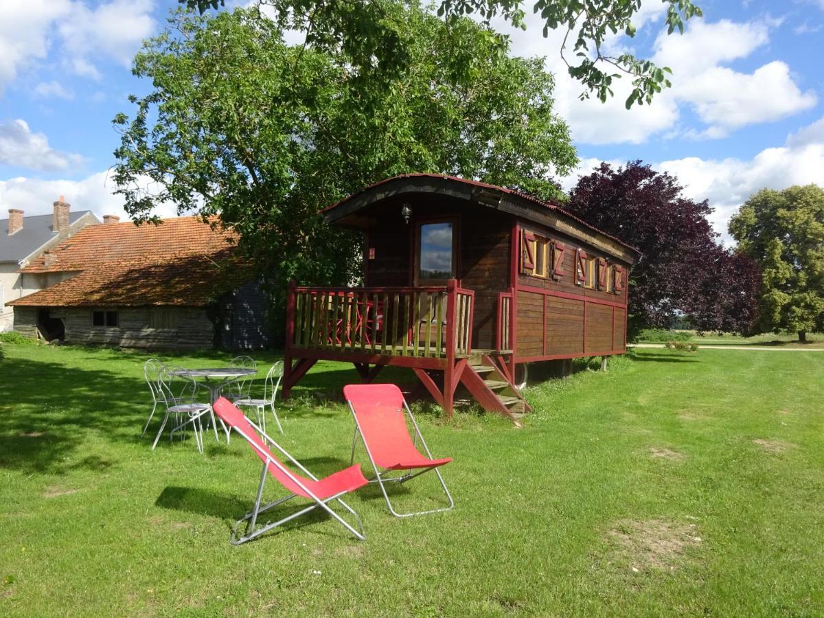 La Ferme De L'Isle Et Sa Roulotte Bed and Breakfast Avaray Eksteriør billede