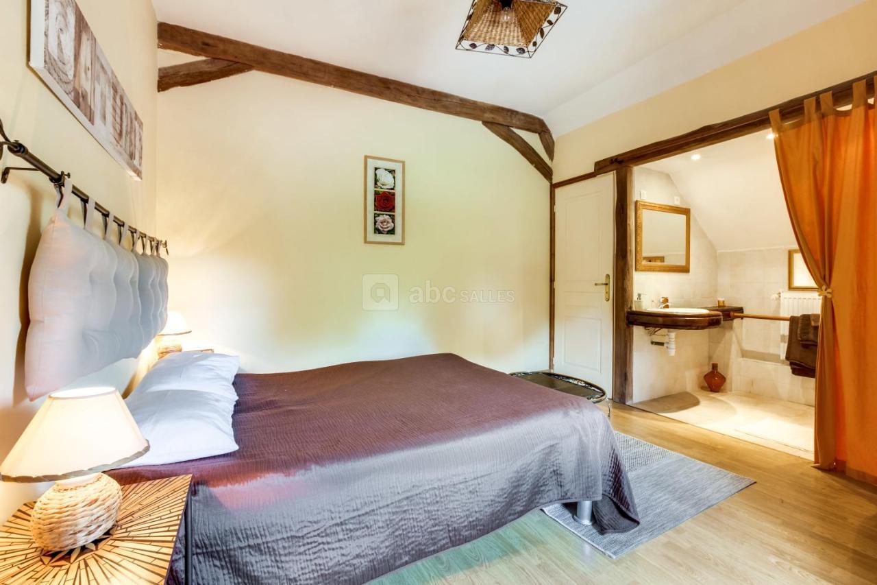 La Ferme De L'Isle Et Sa Roulotte Bed and Breakfast Avaray Eksteriør billede